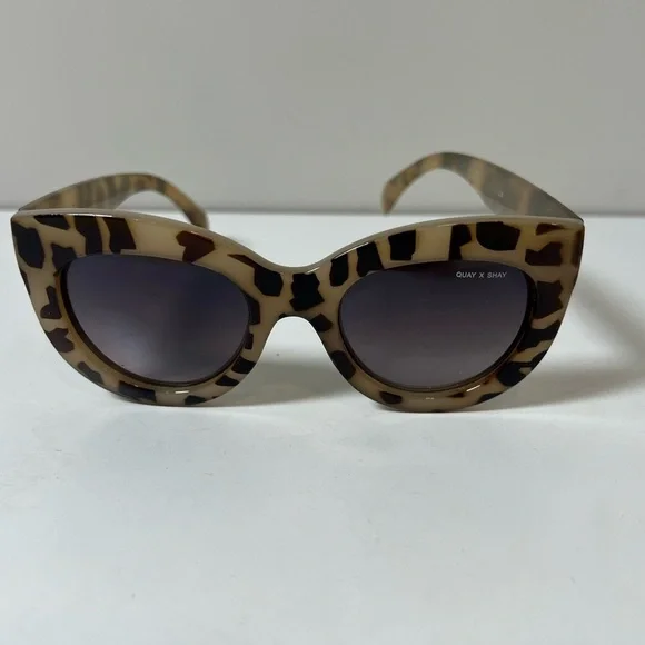 QUAY x SHAY Jinx Nomadchic Mitchell Sunglasses Desert Leopard MCM Glasses EUC